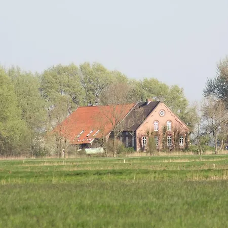 Spiegelhaus * Krummhörn